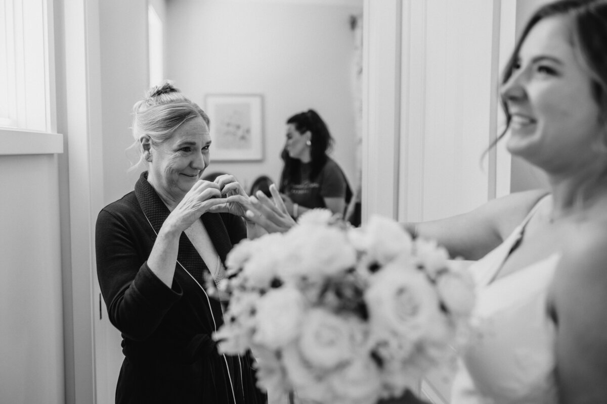 hannah-peter-harmony-meadows-wedding-80bw