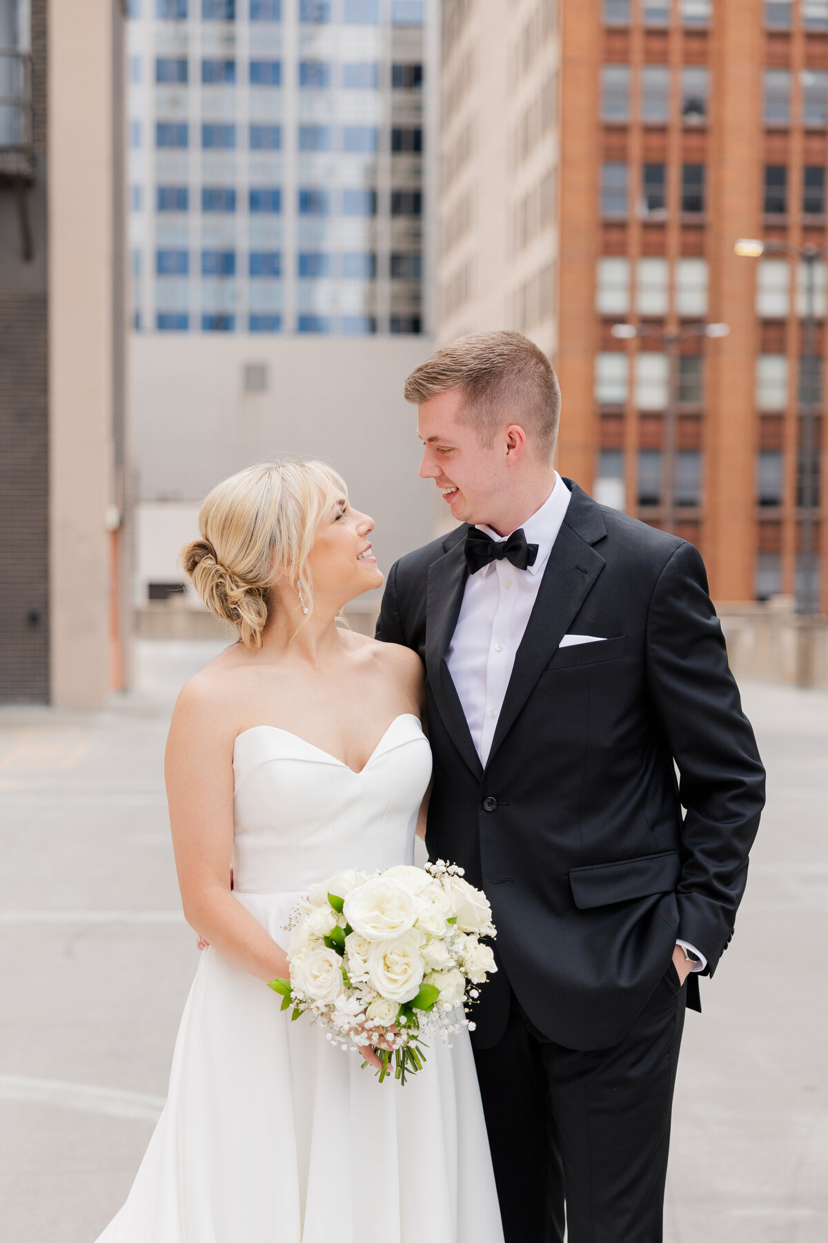 Minnesota Wedding Photographer_Malorie Jane Photography_Sneak Peek-17