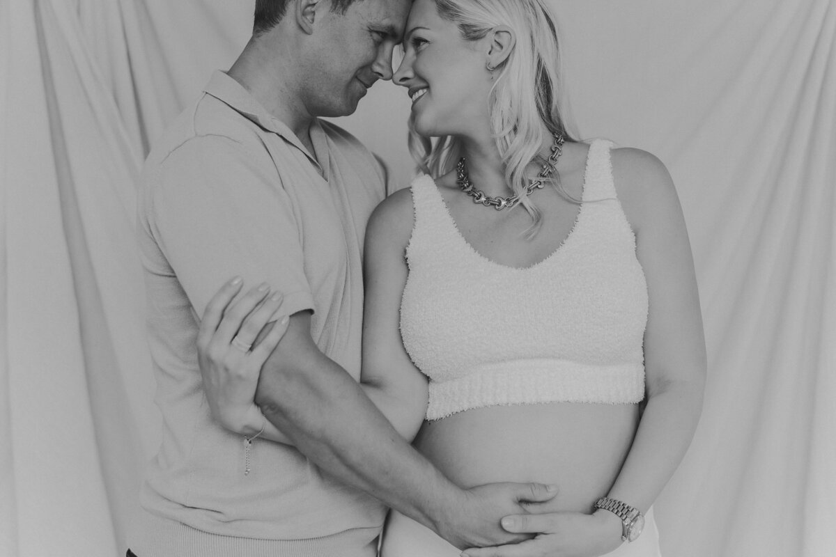 CoCo Jones Photography_Oxfordshire Family Photographer_Emily Maternity-140