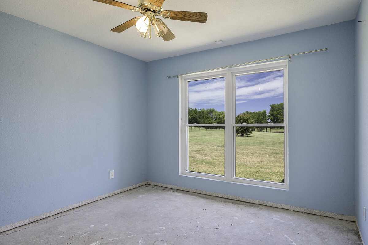 11087Chisum-20