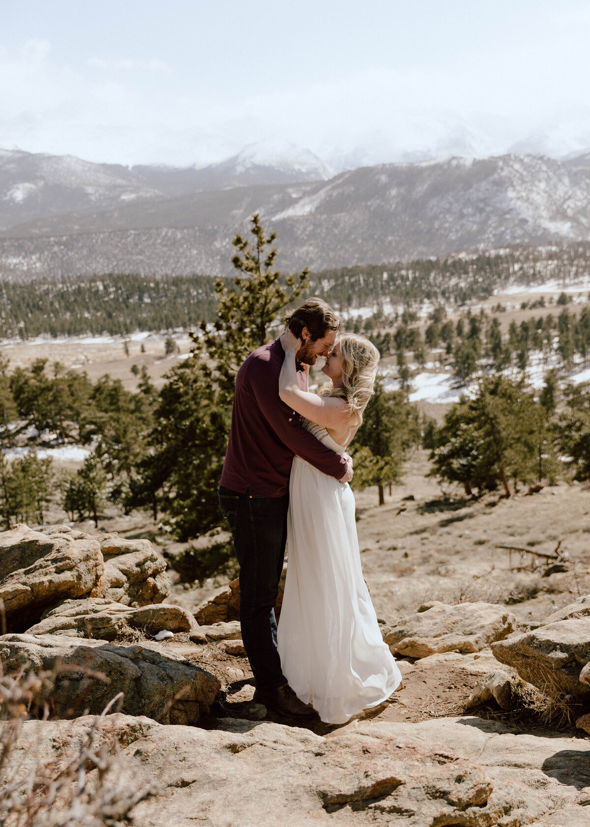 ashlynnshelbyphotograhpy_ 3m curve _ Rocky Mountain National Park Engagement Shoo-10