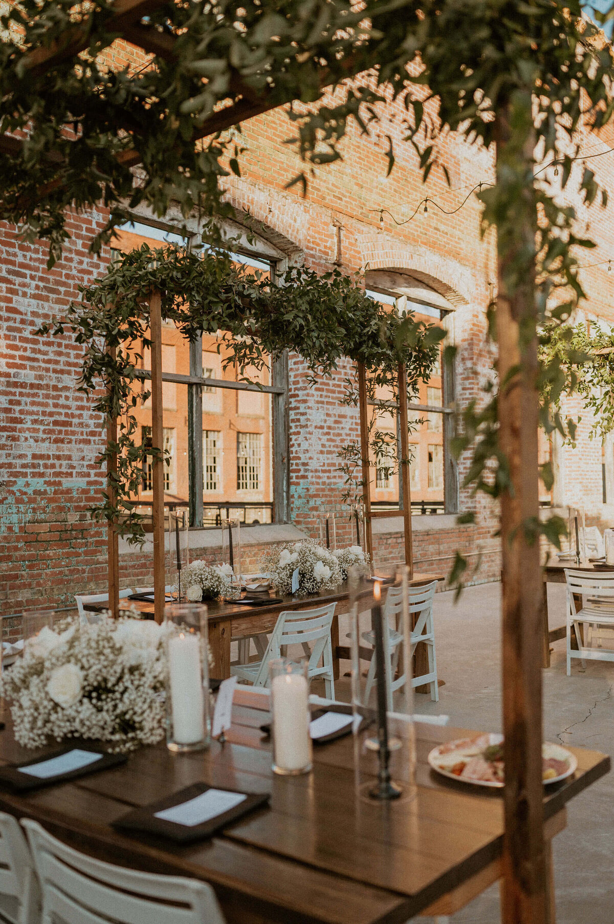 tinted-events-design-and-planning-atlanta-wedding-industrial-wedding-venue-paris-photography-alyssa-belkaci-tintedevents.comDSC_9596