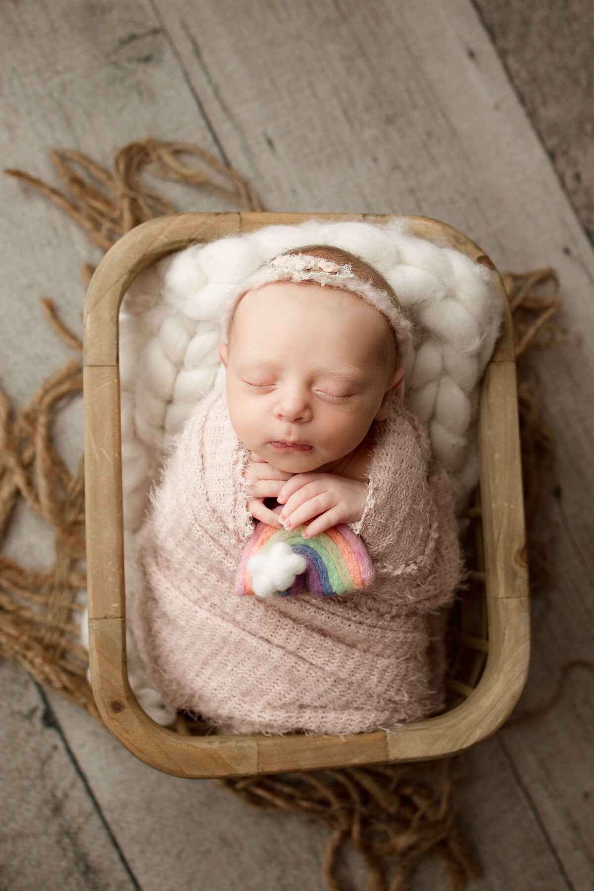 Brookfield-Newborn-Photographer-15