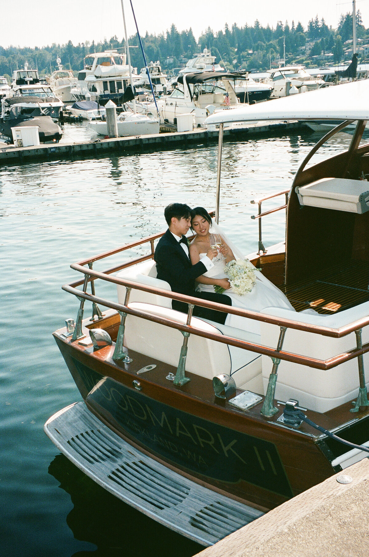 c+g film-000110390032