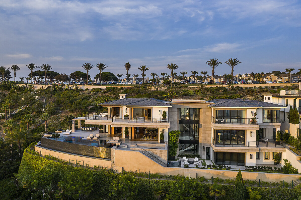 HAWKANDCO_9 OCEANFRONT_12