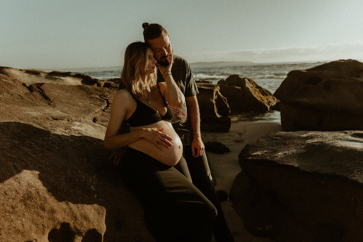 emmawandphotography_cronullamaternityphotographer_maternityphotographer_maternity_sutherlandshirephotographer_familymaternity_pregnancy_bumpphotography_cronulla