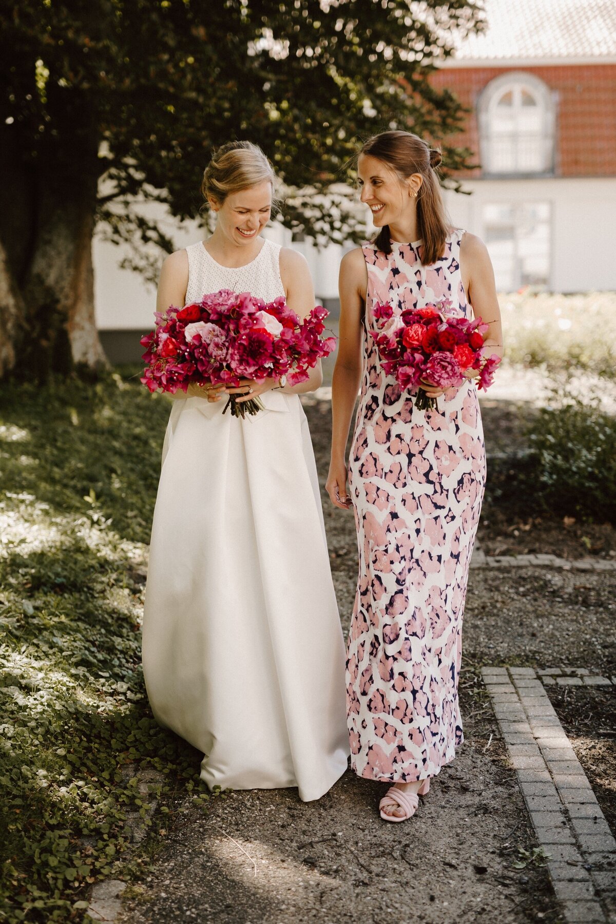 04_88 - 20210814_Wedding_Annika_Fabian_182_Elegant and timeless luxury wedding in Germany designed by floral and event designer Grace and Flowers