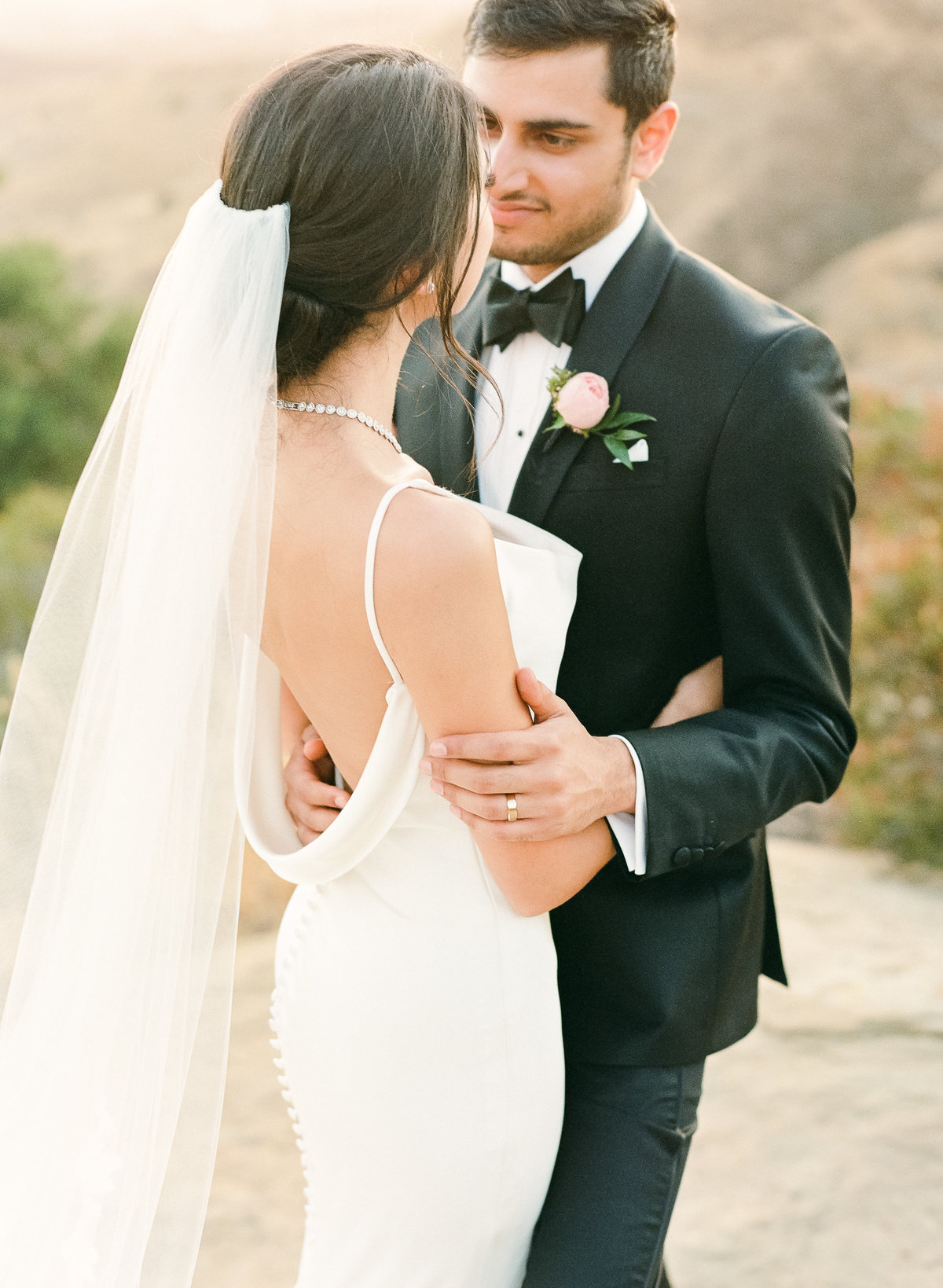 sasha-aneesh-wedding-bride-groom-armenian-216