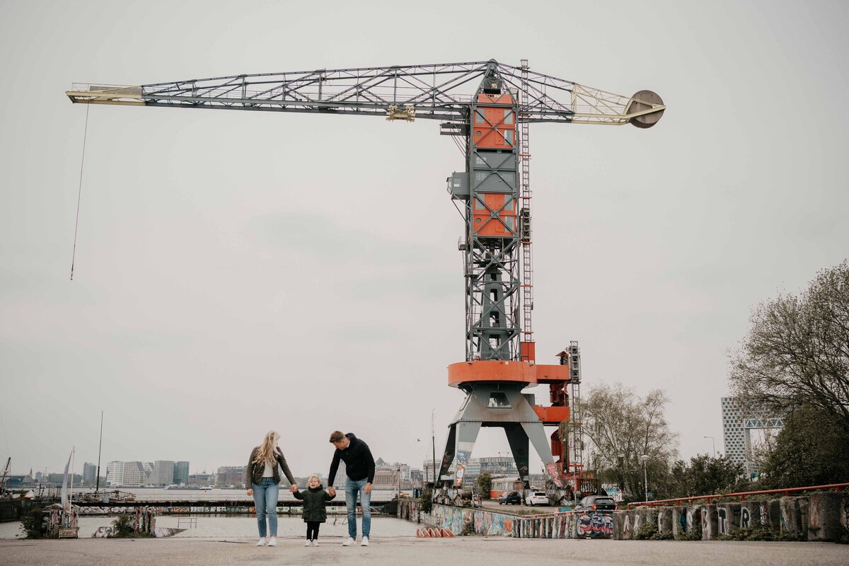 leukfotografie-gezinfotoshoot-ndsm-terrein-amsterdam-10