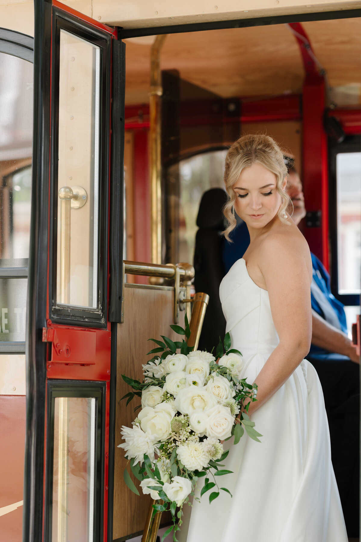 The Van Dusen Mansion luxury wedding Photographer 