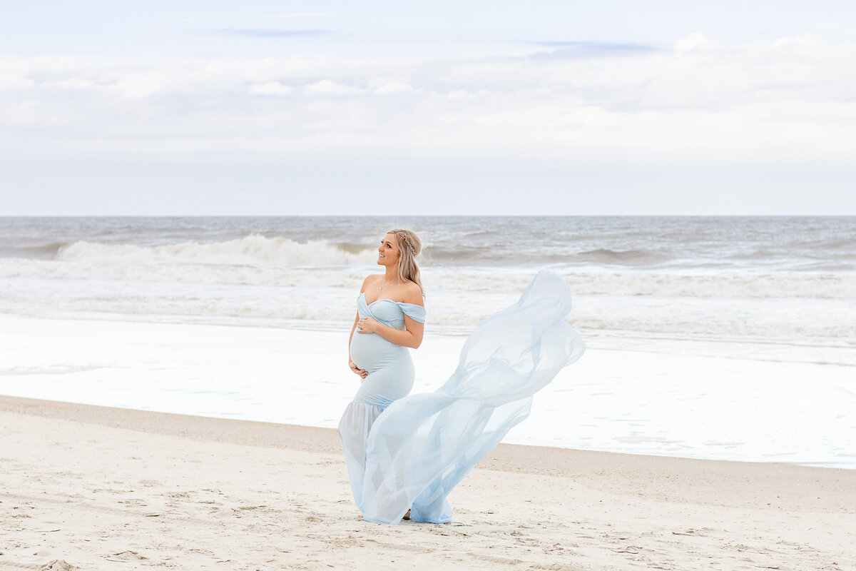 Maternity session on the beach in Florida