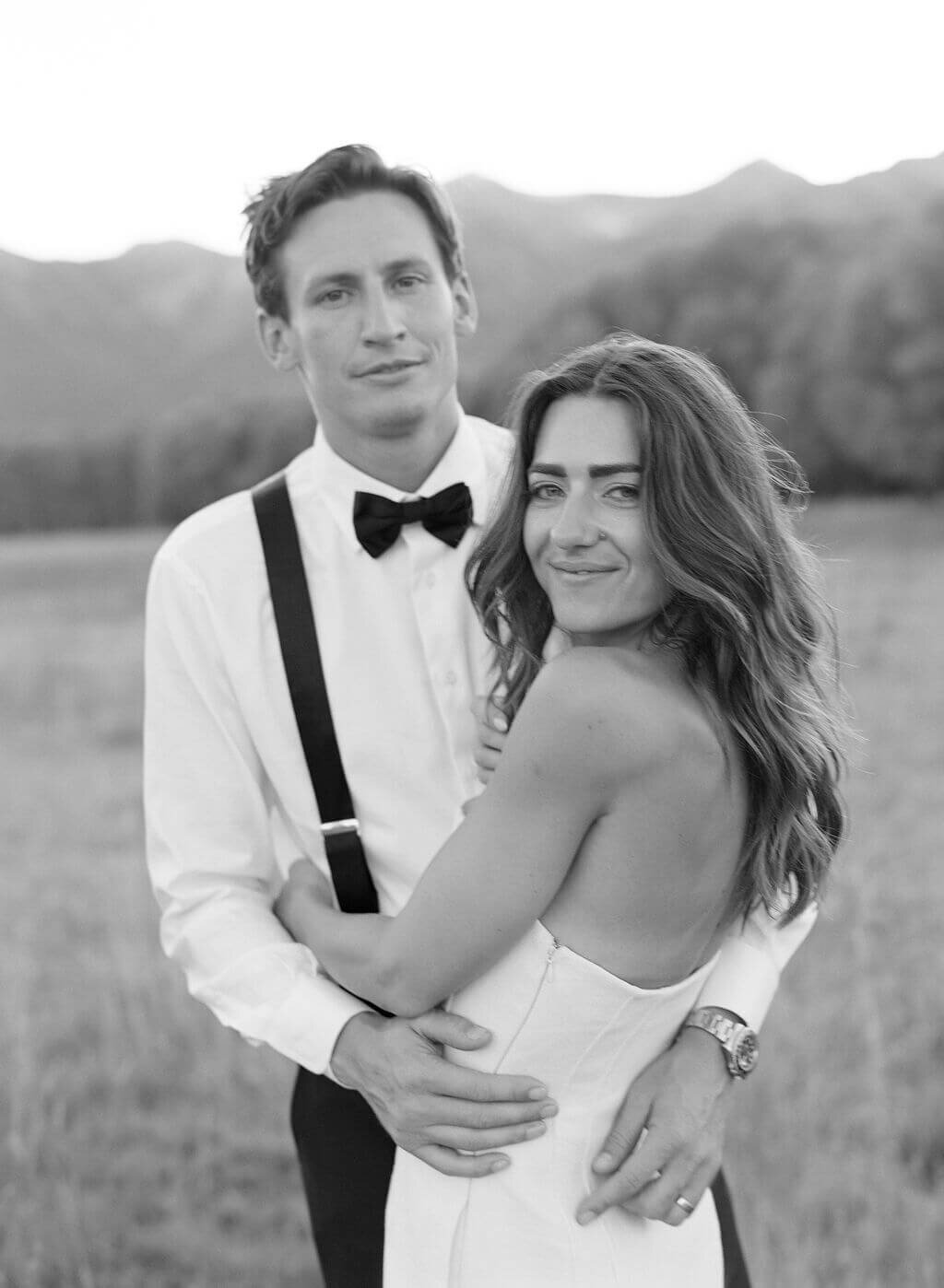 couple snake river ranch jackson hole wedding florist