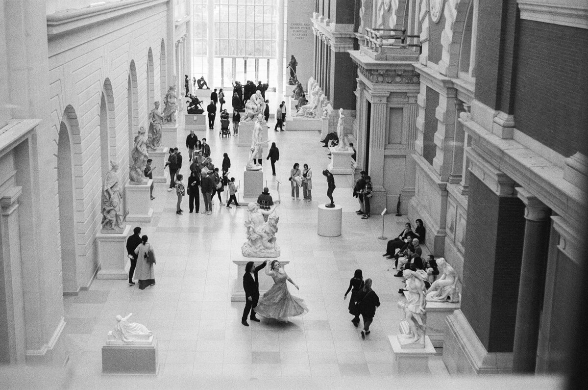 met-museum-engagement-nyc-photographer-love-melissa-film-146