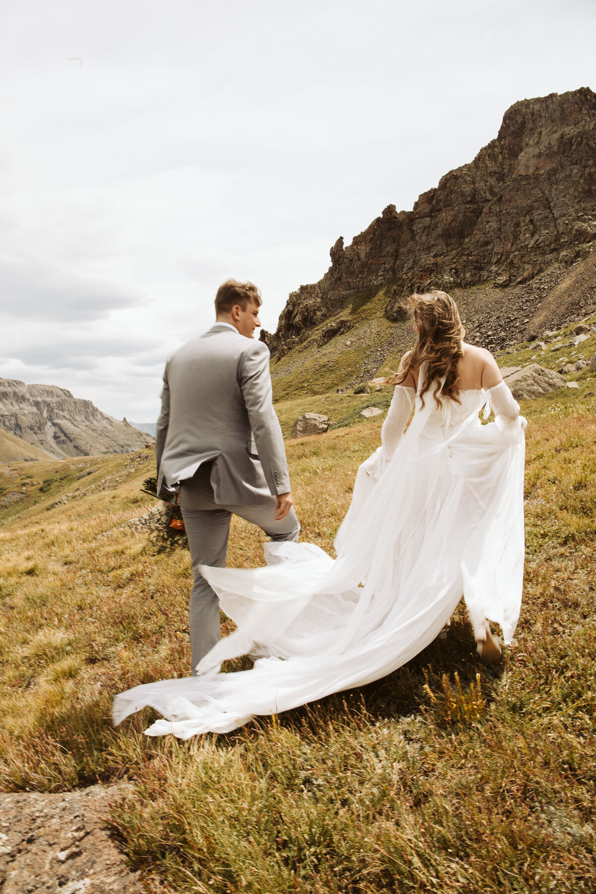 ourayelopement_portraits_dress-4