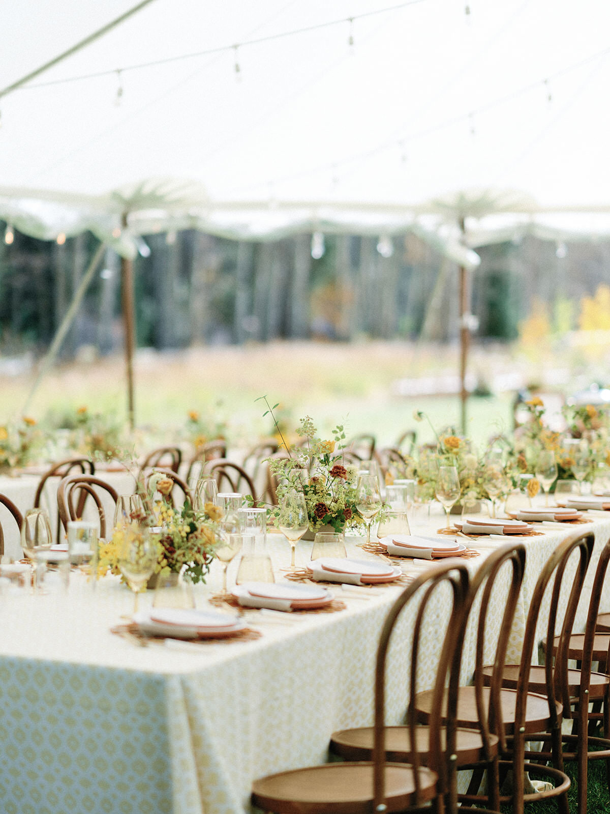 Aspen fall tented wedding at t lazy 7 ranch_RxL-42