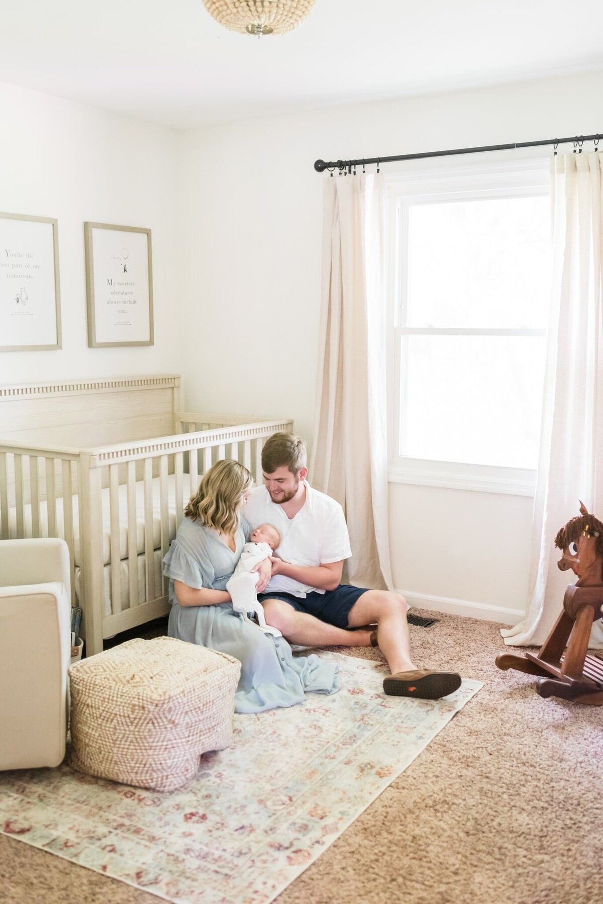 Blue-and-white-in-home-newborn-photoshoot-in-Franklin-TN (5)