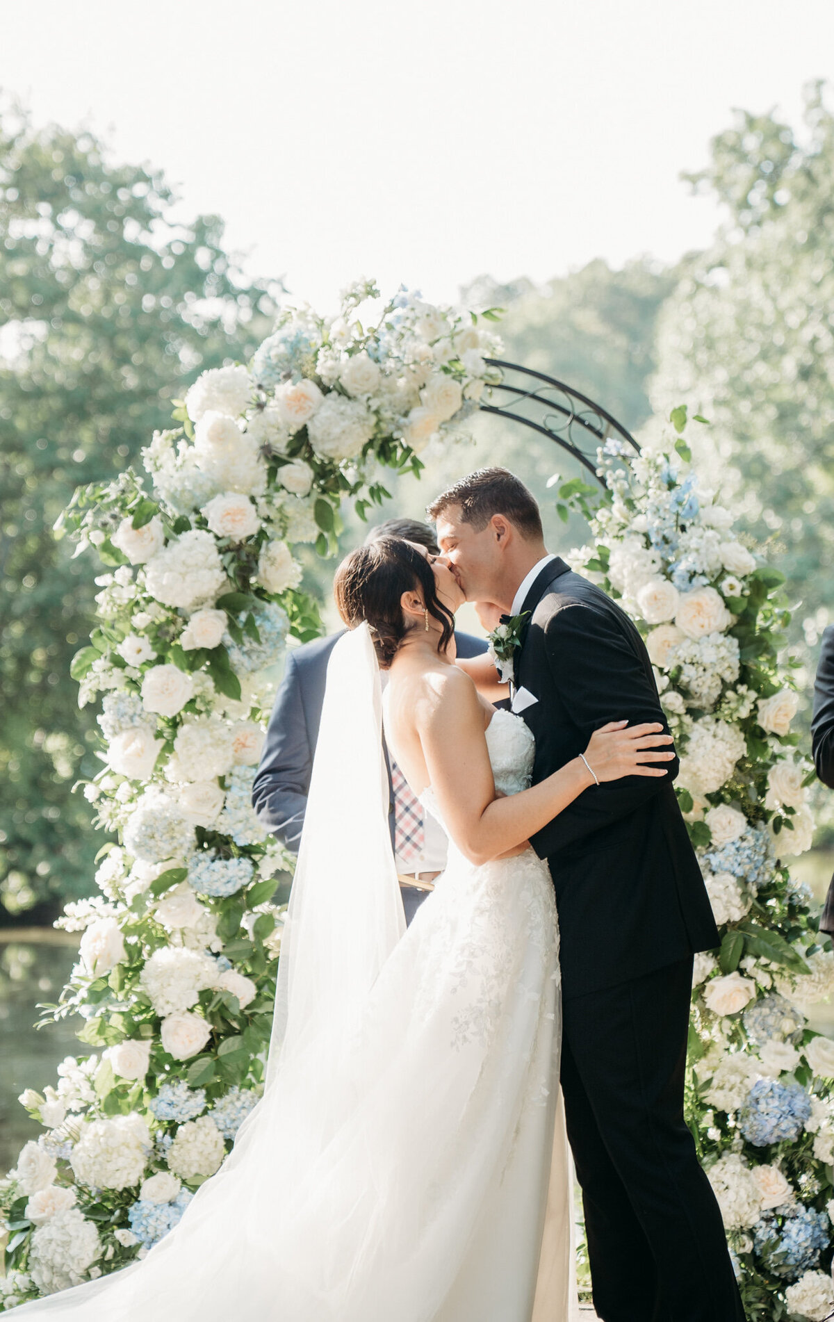 wedding-ceremony-at-springfield-country-club-ma