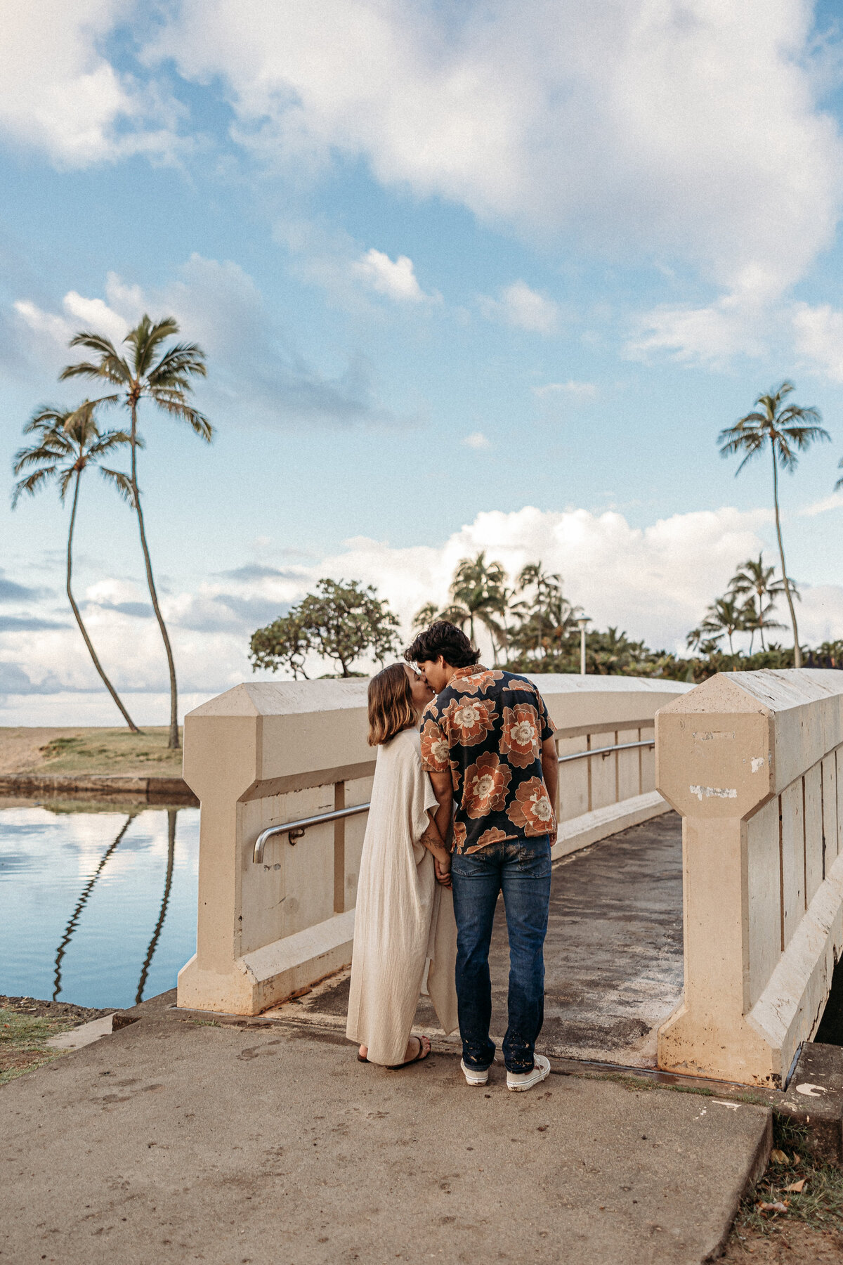 Kahala-beach-sunrise-maternity-photos-75