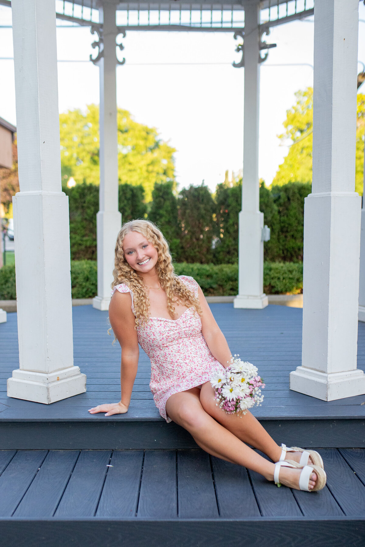 Brighton-michigan-senior-portrait-photographer-anadalai-photography