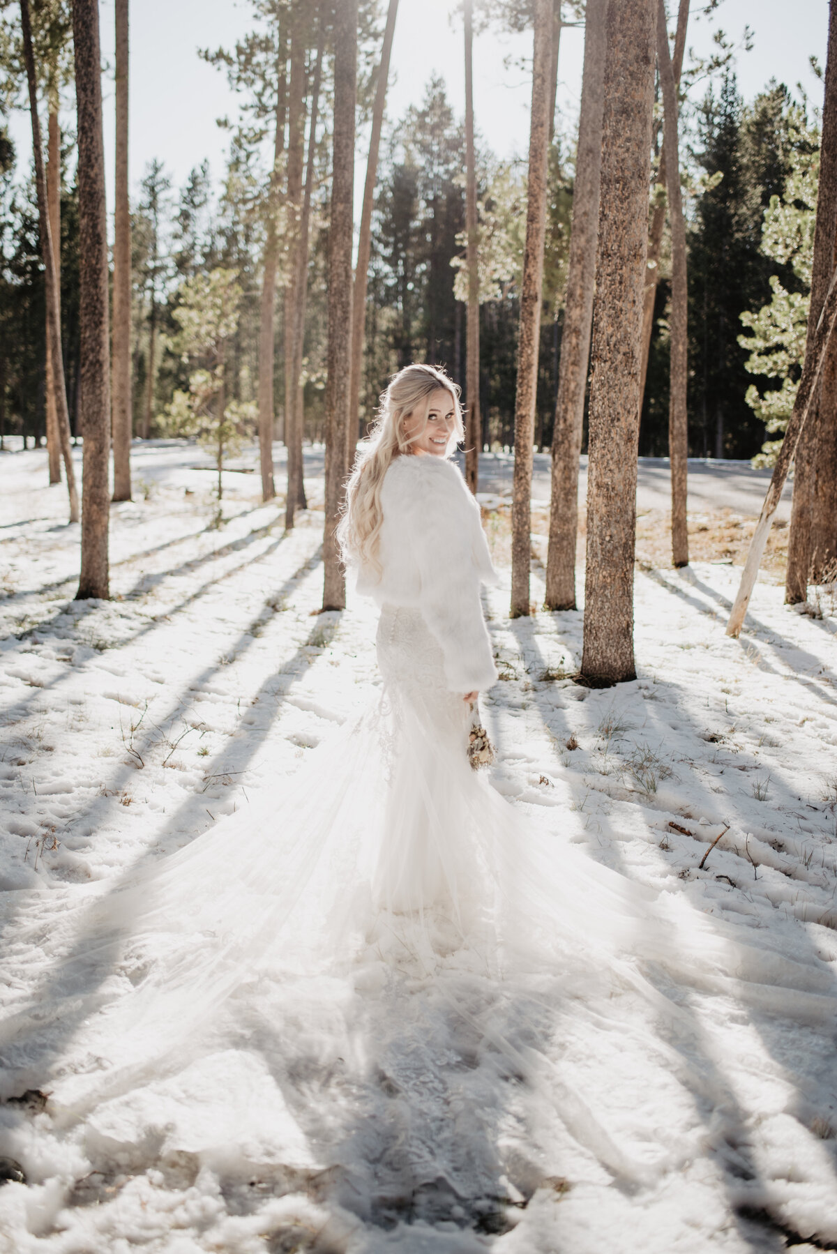 Jackson Hole Photographers capture snowy bridal portraits in Grand Tetons