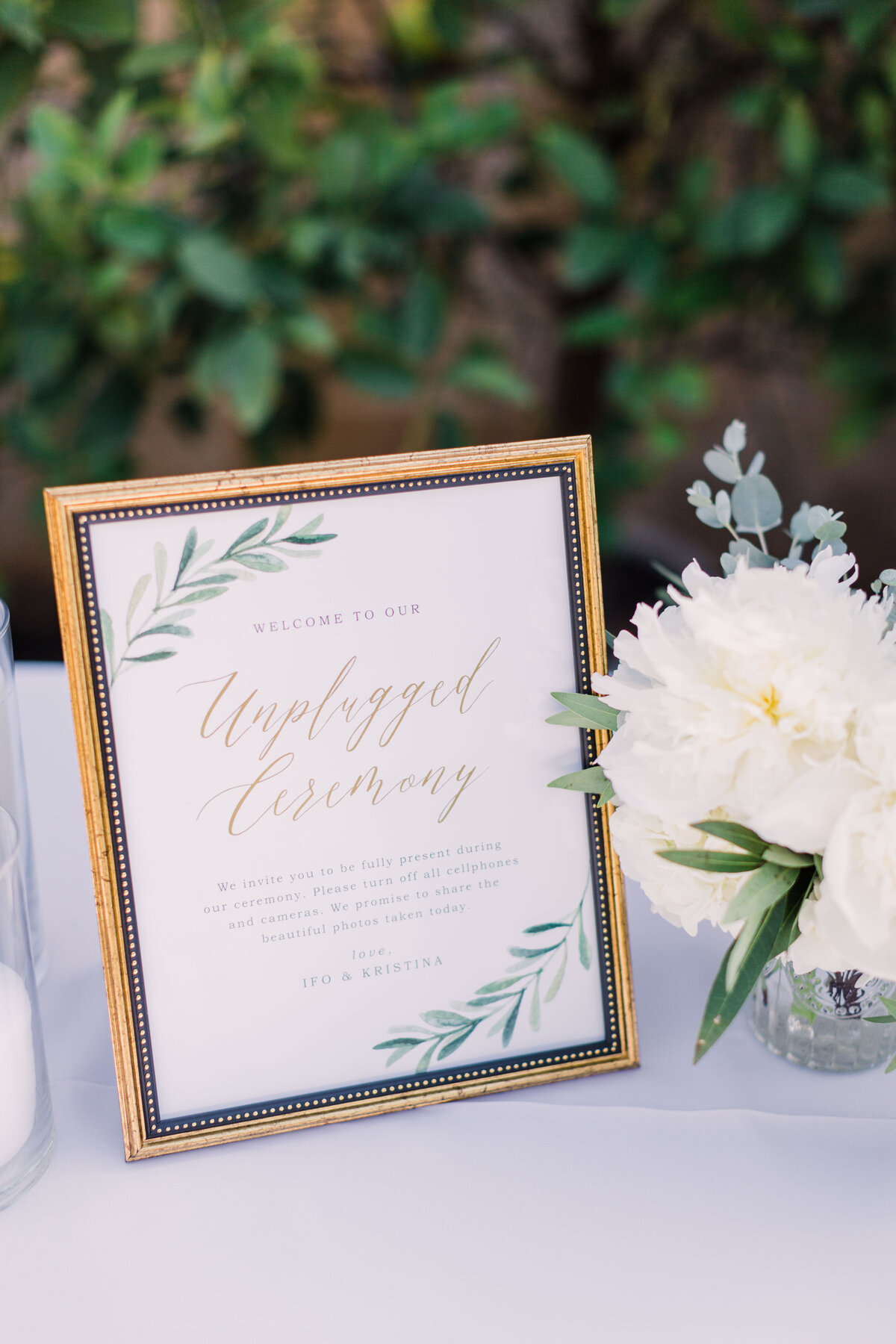 352_Ekpre_Olomu_Hidden_Castle_Estate_Wedding_Rancho_Santa_Fe_California_Devon_Donnahoo_Photography