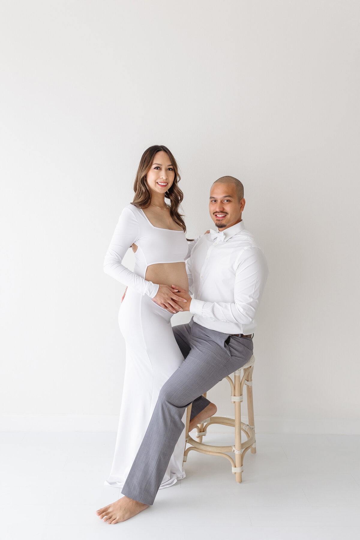 parents holding belly