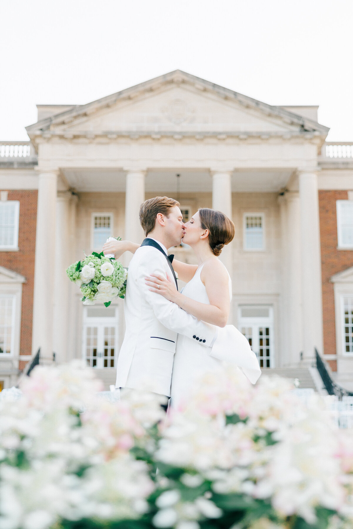 Lexi Benjamin Photography_Reynolds Chicago History Museum Wedding_07.06.24-224