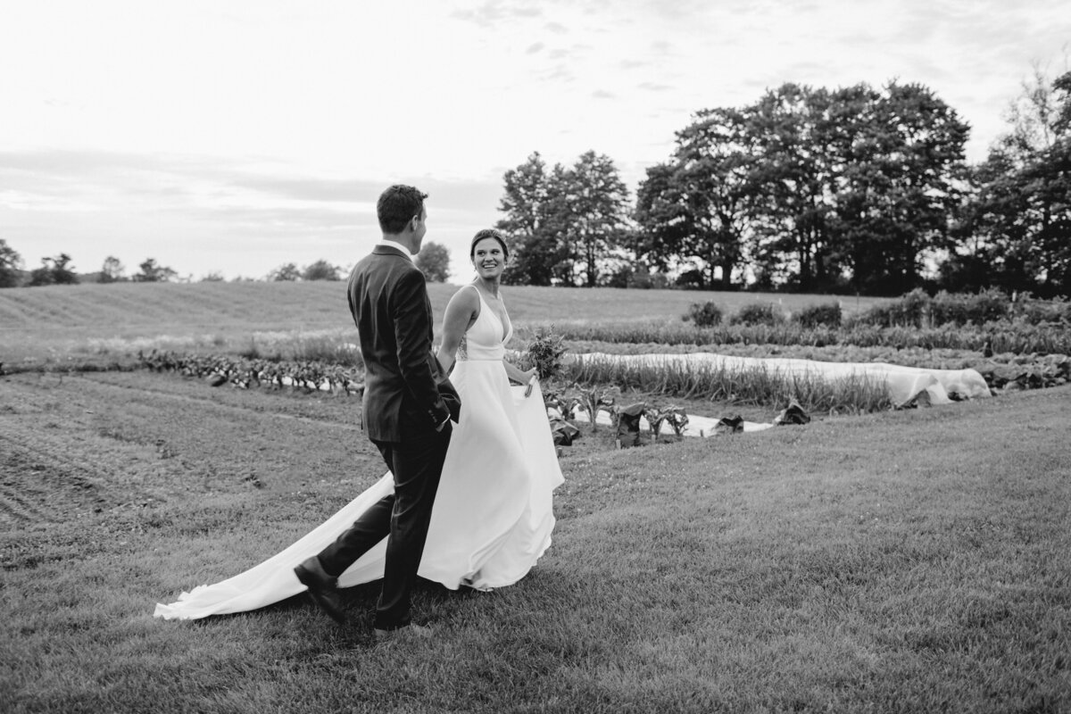 Emily&Rob_Geitner_Aug27_2022-1753