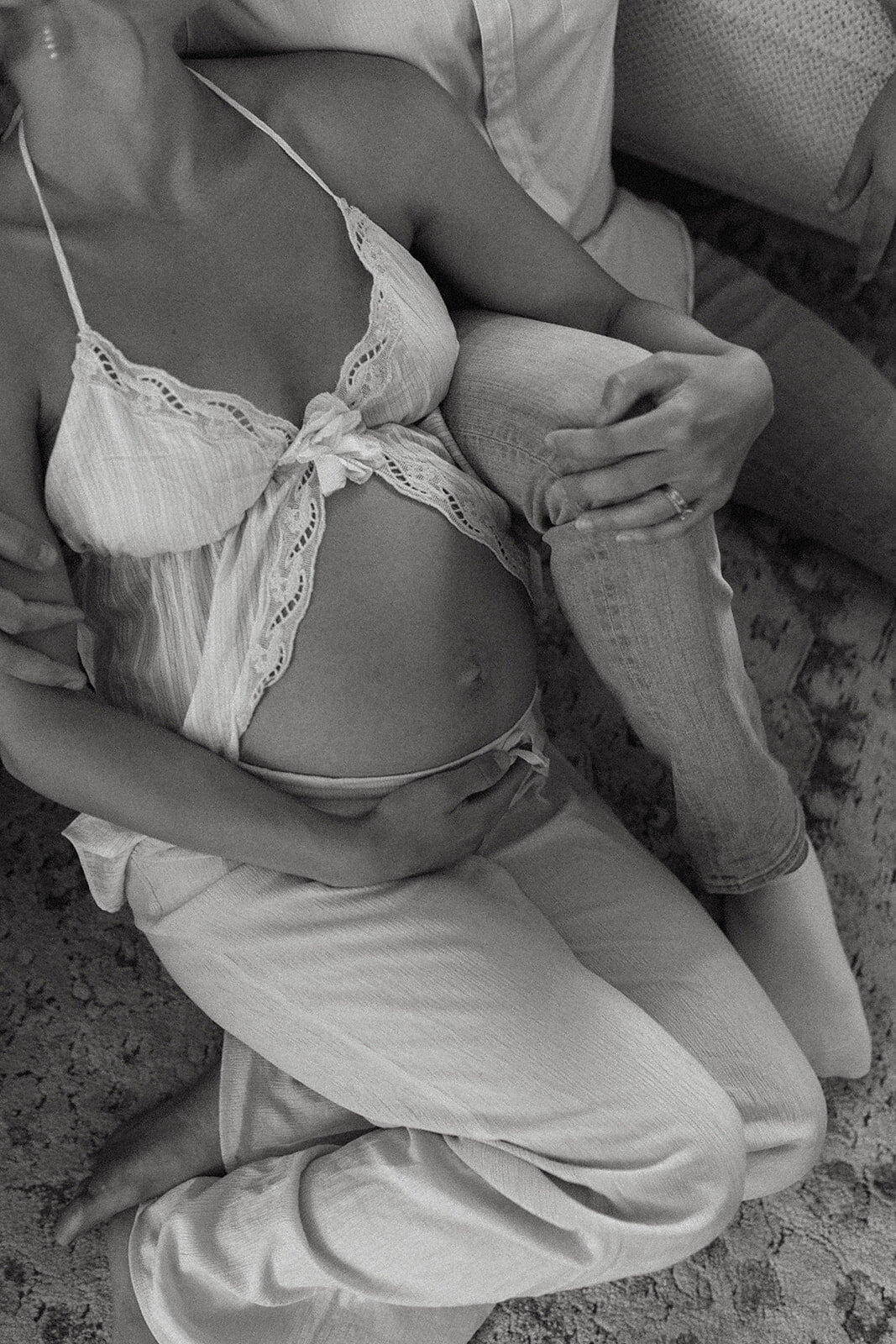 Calgary Maternity Photographer Laura Karl Photo 10
