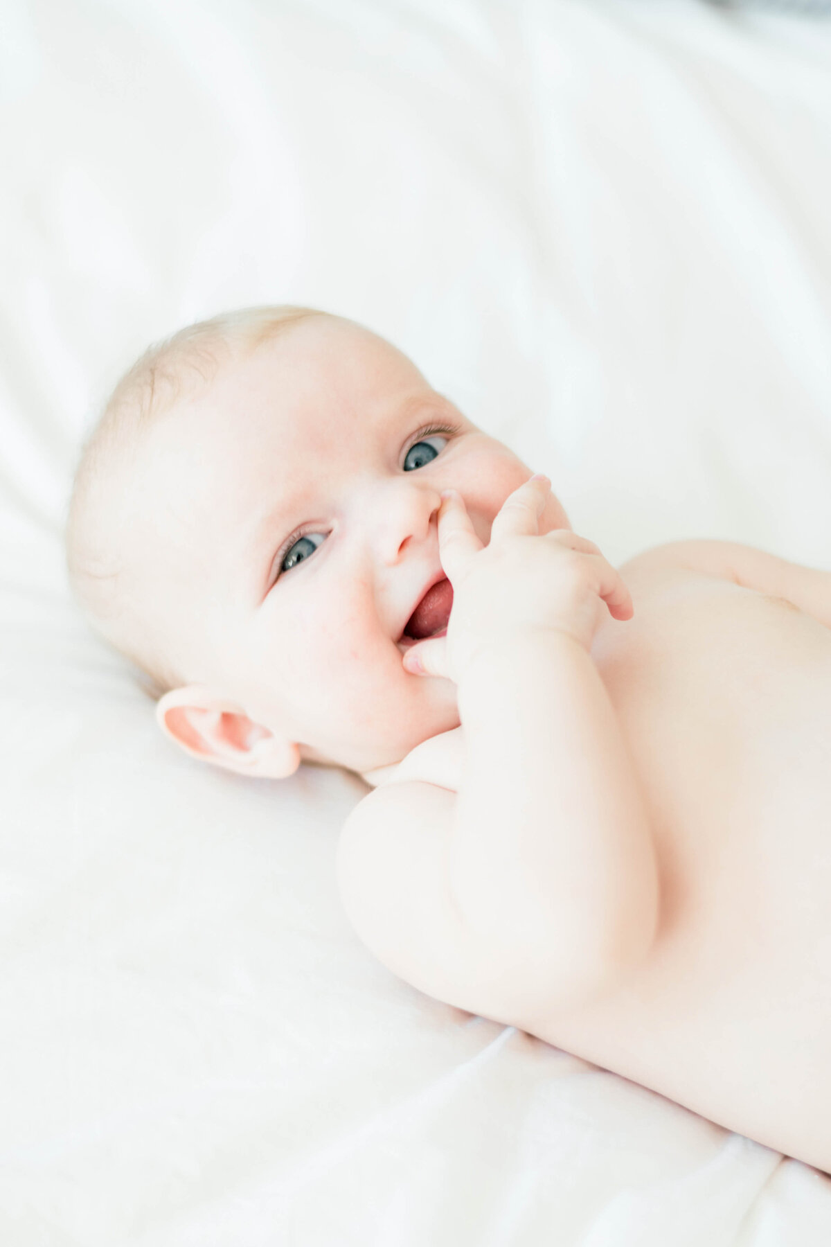 Family_Newborn_10-web