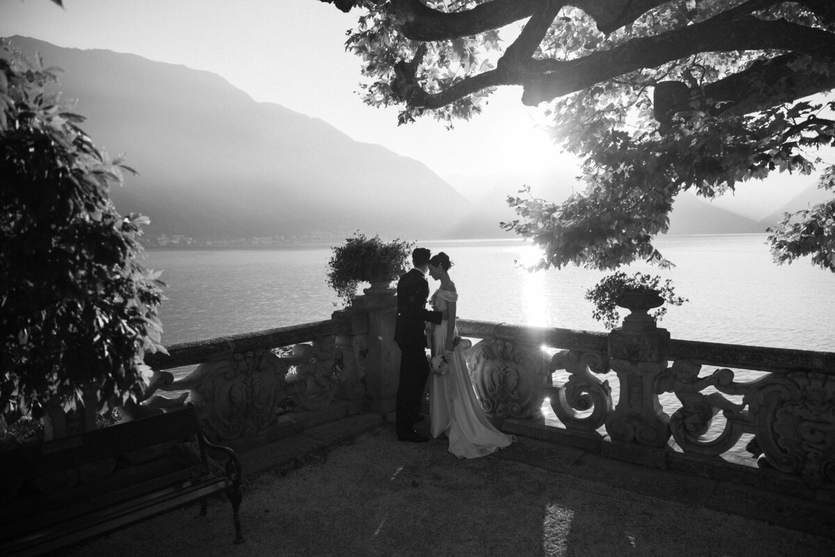 Flora_And_Grace_Lake_Como_Editorial_Wedding_Photographer (1289 von 1828)