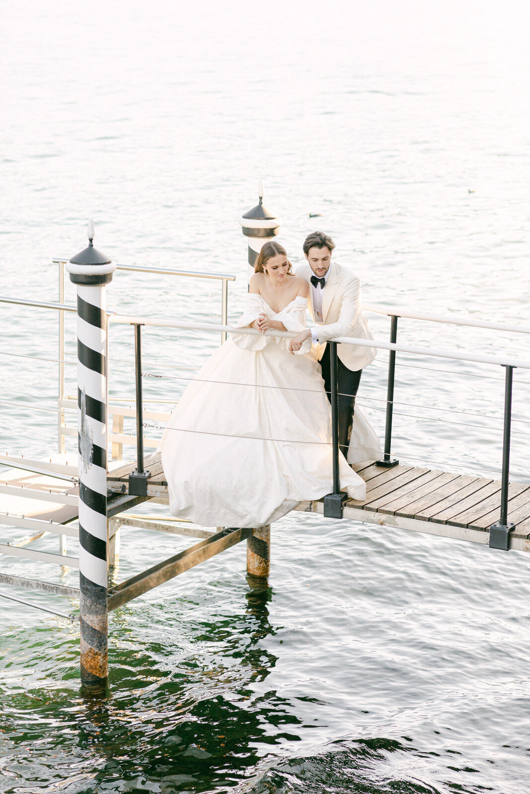 wedding couple in Lake Como