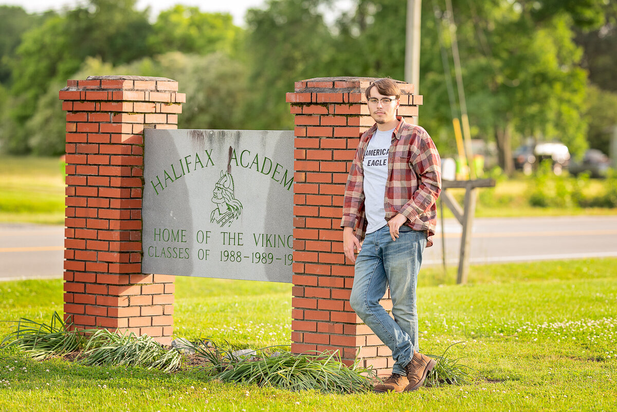 Roanoke Rapids Photographer RGSenior-7895-EditWeb Sized