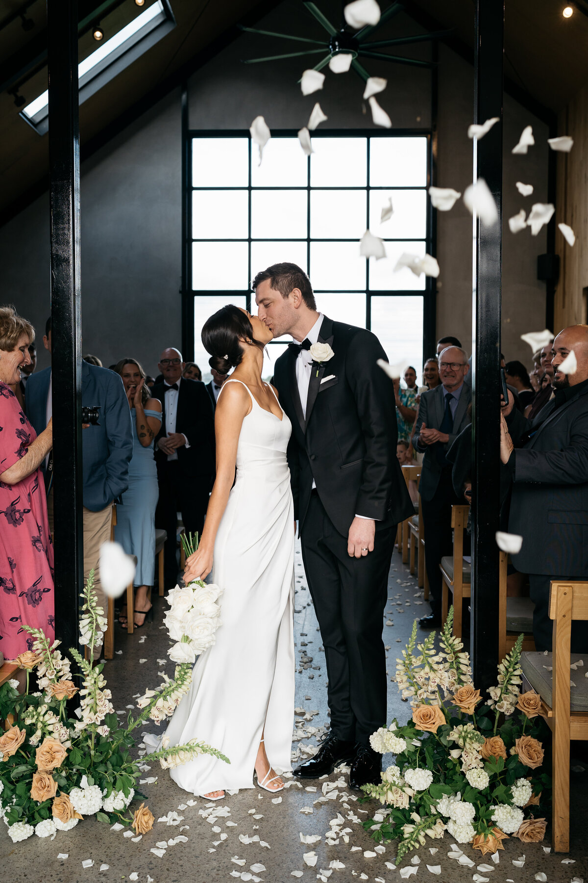 Zonzo Estate, Courtney Laura Photography, Yarra Valley Wedding Photographer, Jaclyn and Fletcher-479