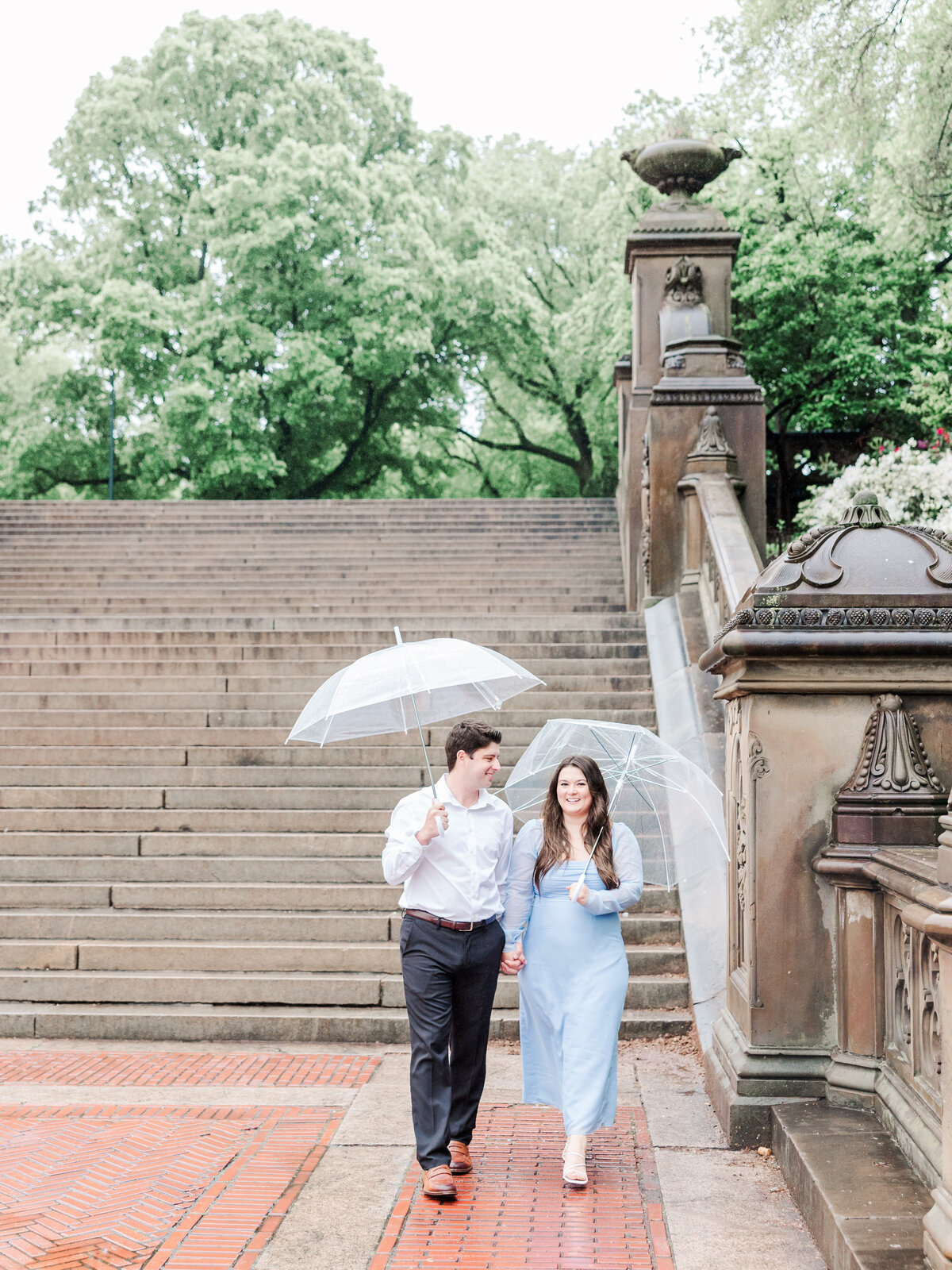 brittany-graf-photography-katie-mattingly-new-york-central-park-public-library-engagement-session-27