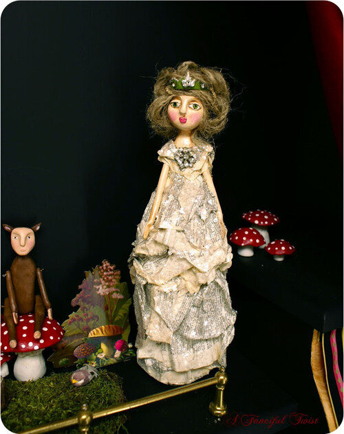 permilia_on_stage_faun