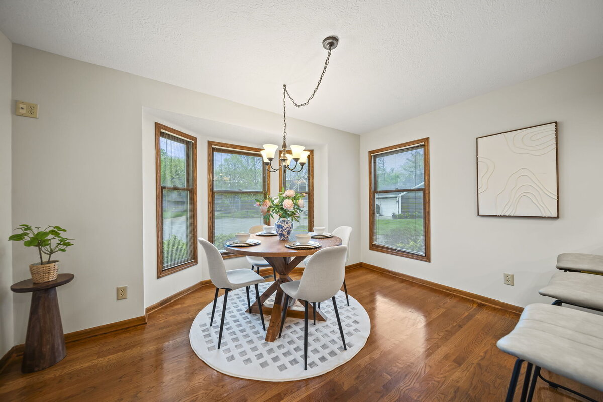 26-web-or-mls-A7405813