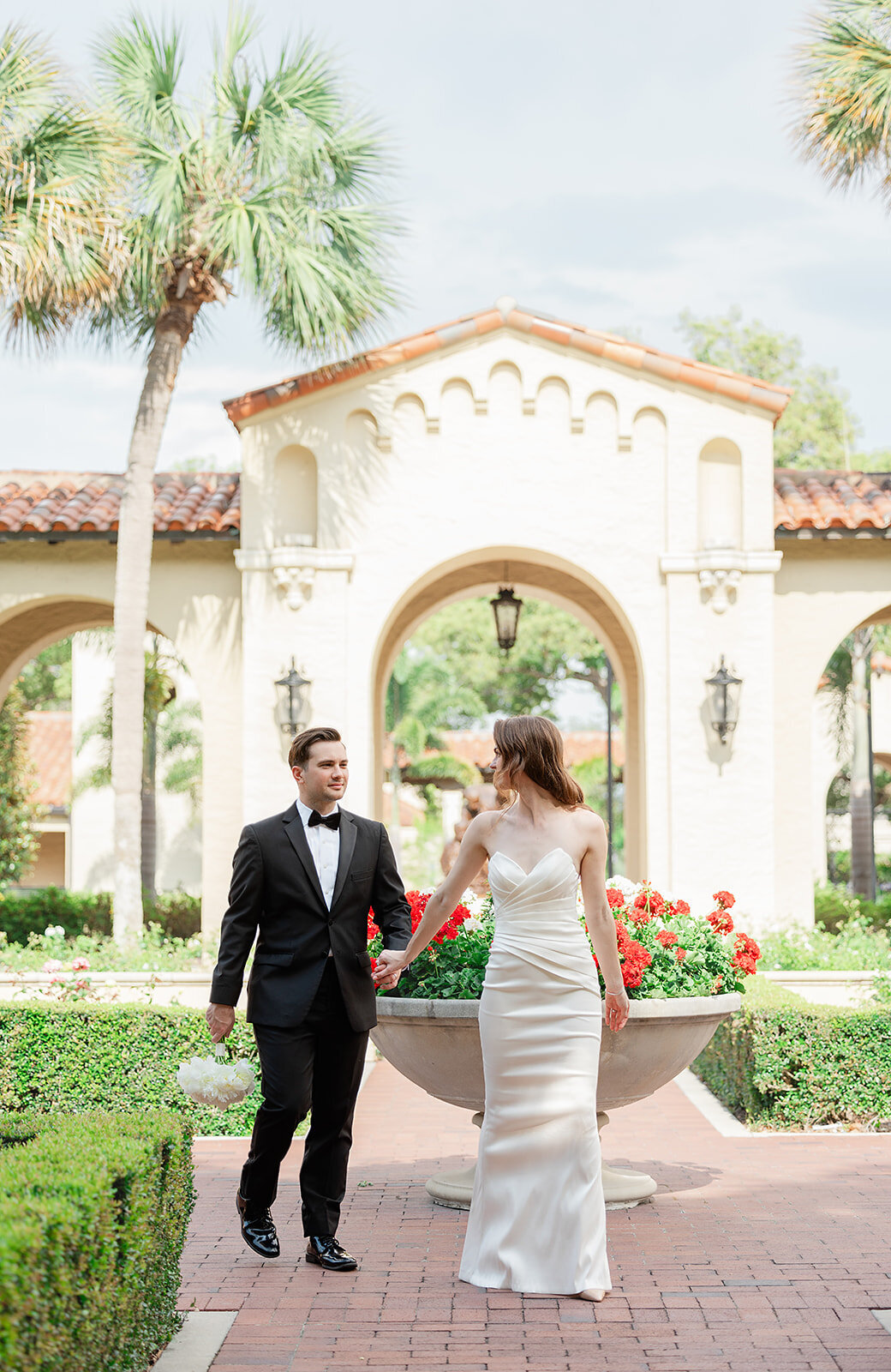 rollins college wedding venue by light and airy photographer jennifer holly photography 0282