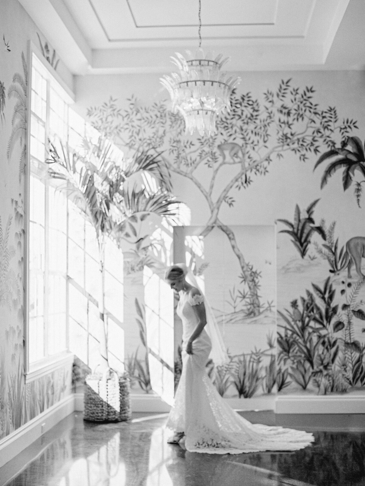 20PalmBeach_Edited211Ashton_Evan_Wedding14FilmSelects_Ashton_Evan170235RLwo011511-R6-091-2