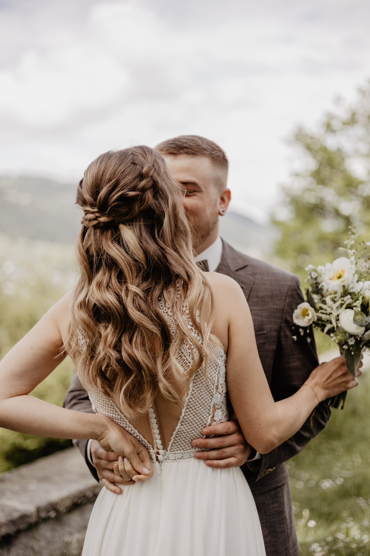 Sarah Schöb - Professional_Makeup_Artist_Schweiz_Bridal_Styling_RealbrideNadine5