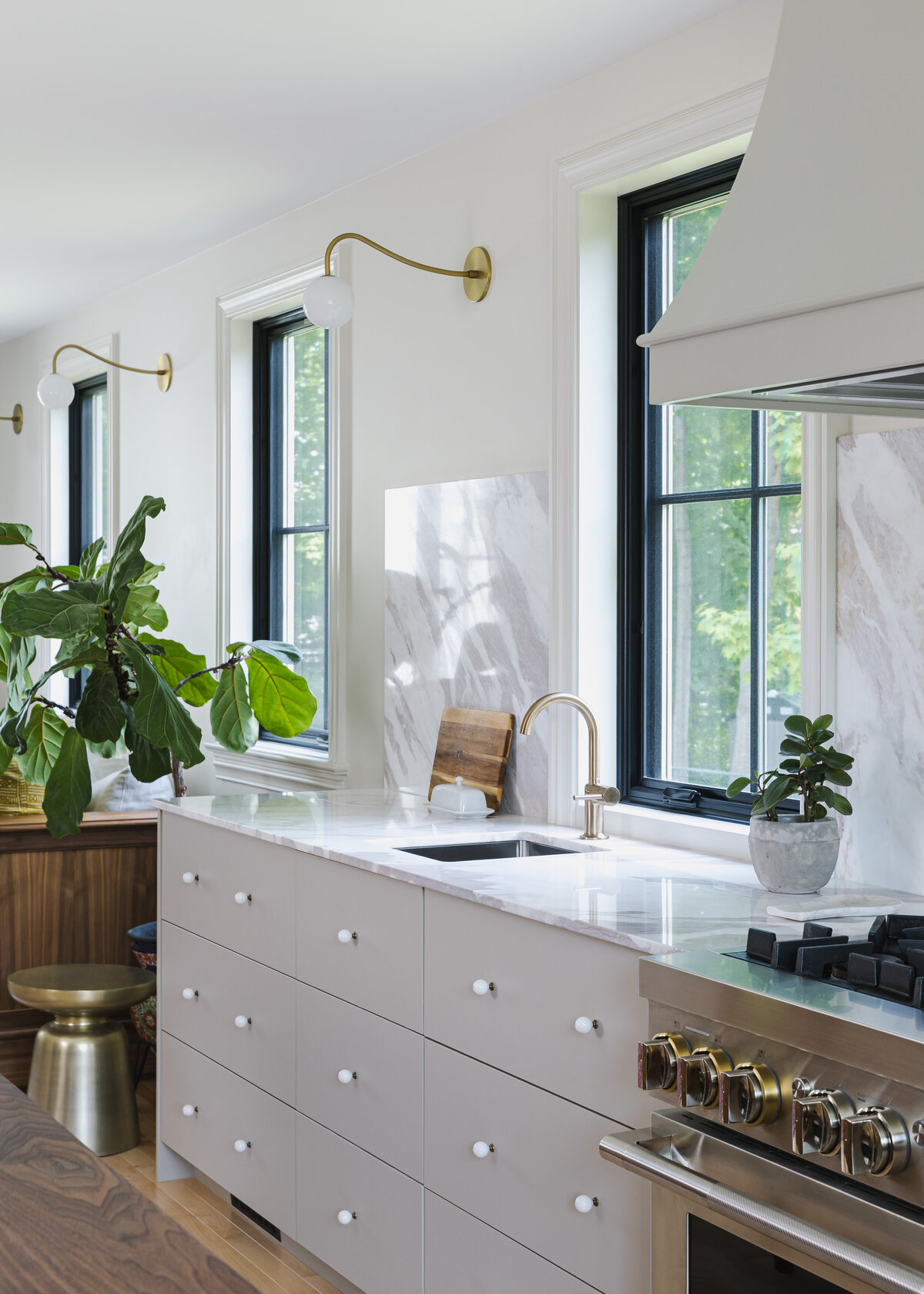 Parisian Mid Century Kitchen