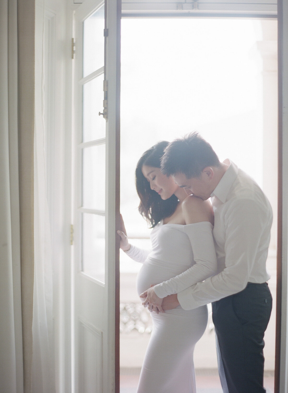 pregnancy-photo-carrie-maternity-hilary-chan-6
