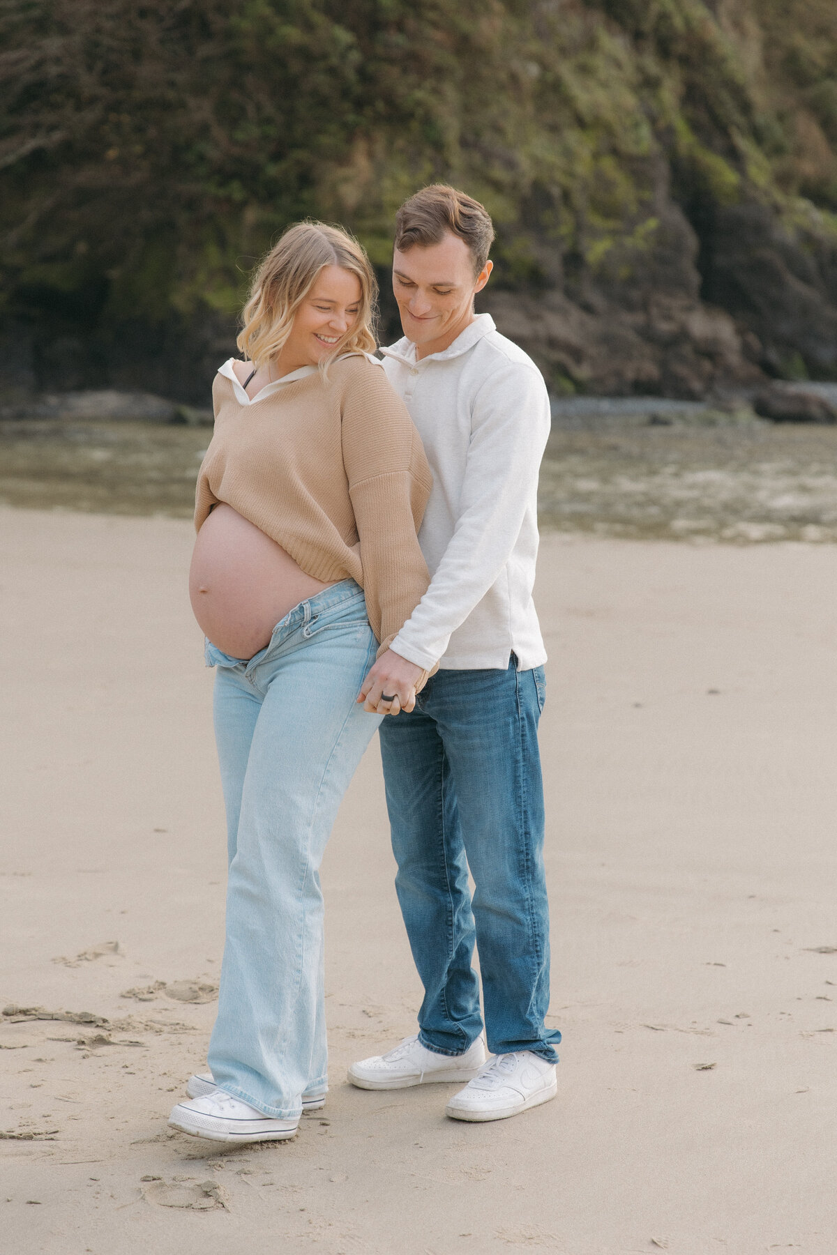 reneewalkerphoto-Oregon-Coast-Maternity-49