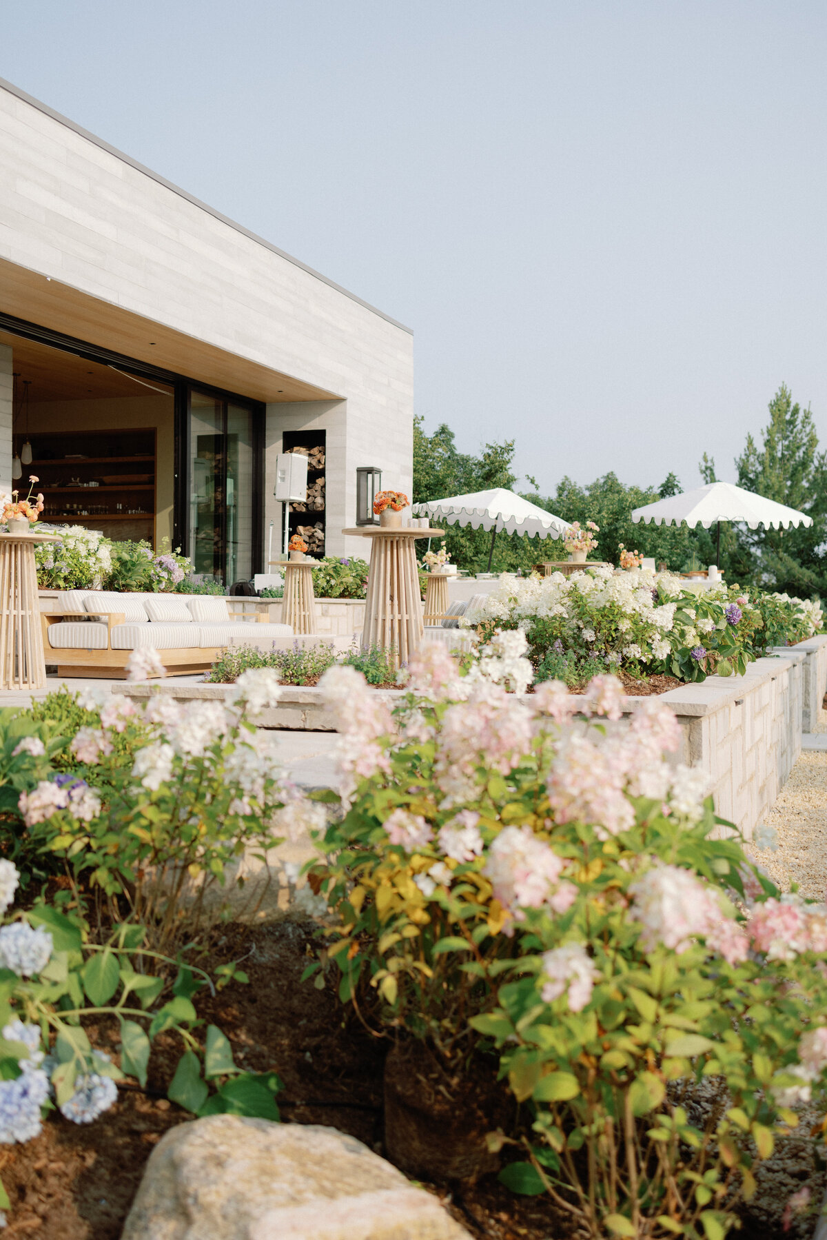 AshleyPigottEvents-Destination-Wedding-Weekend-LaurenKyle-ConnorMcDavid-Muskoka-113