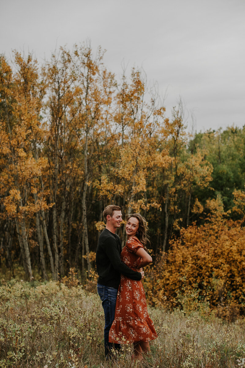 lumy+co_badlands-local-buffalo-jump-engagement-photographer-4