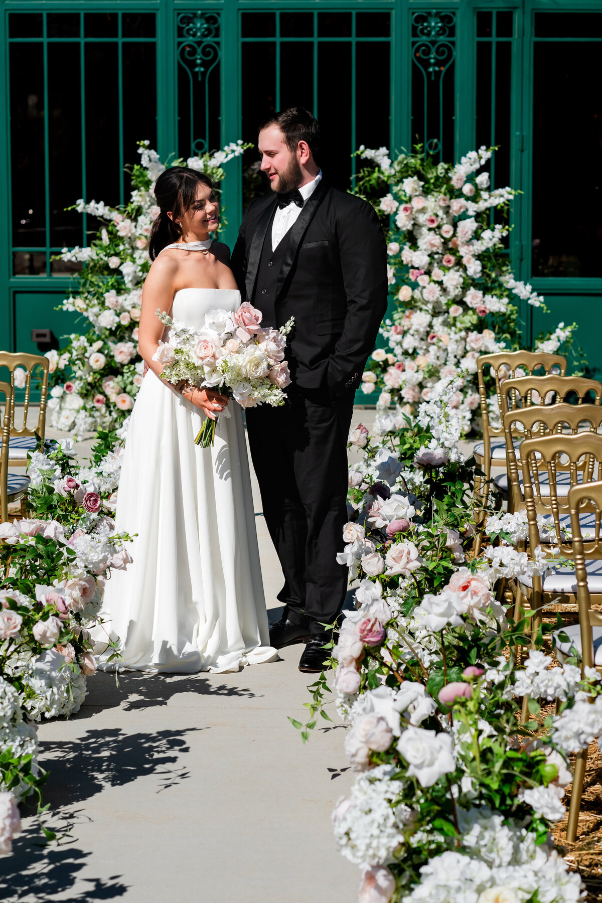 2025_PixelsandWood_JodieBrim_brideGroom-97