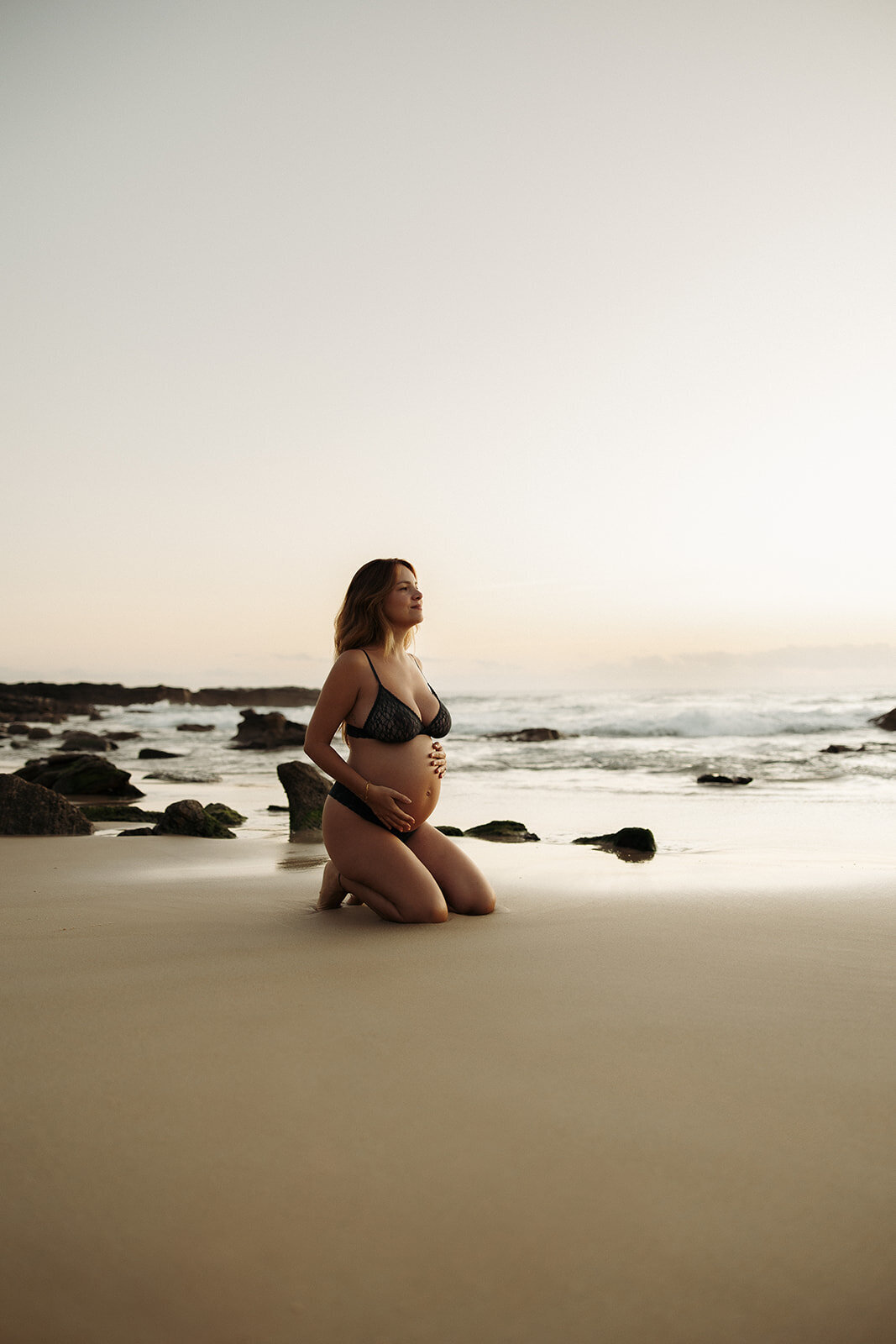 Sunshine Coast maternity photographer