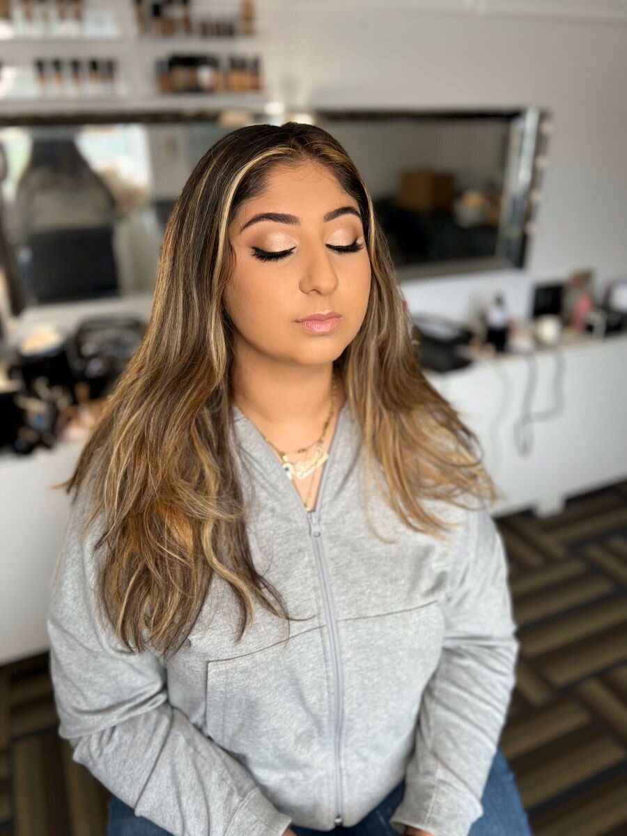 Step into The Bridal Beauty Studio for a transformative makeup experience by Neelam Kaur, an Ottawa Makeup Artist