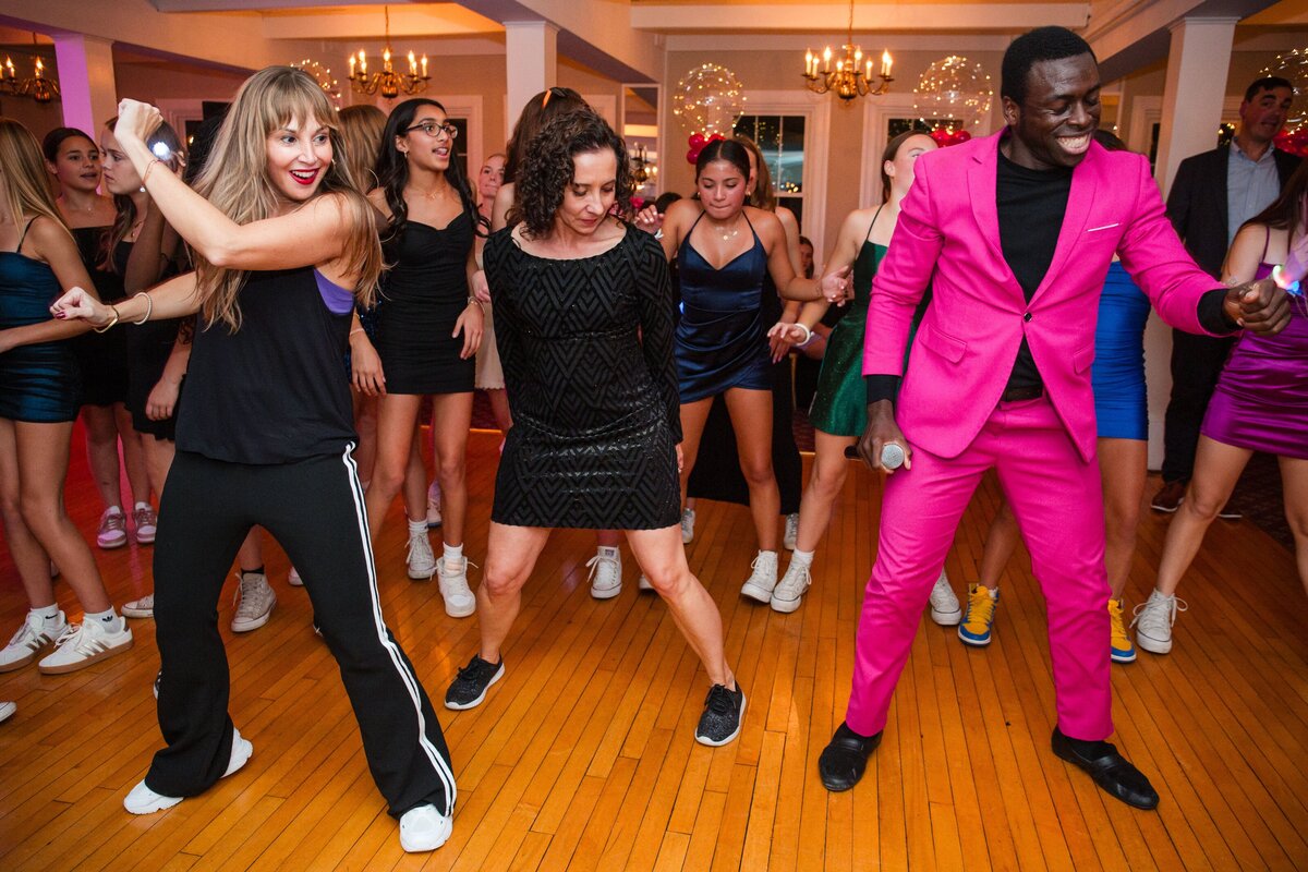 Ella Shir Tikva Wayland MA Bat Mitzvah56-min