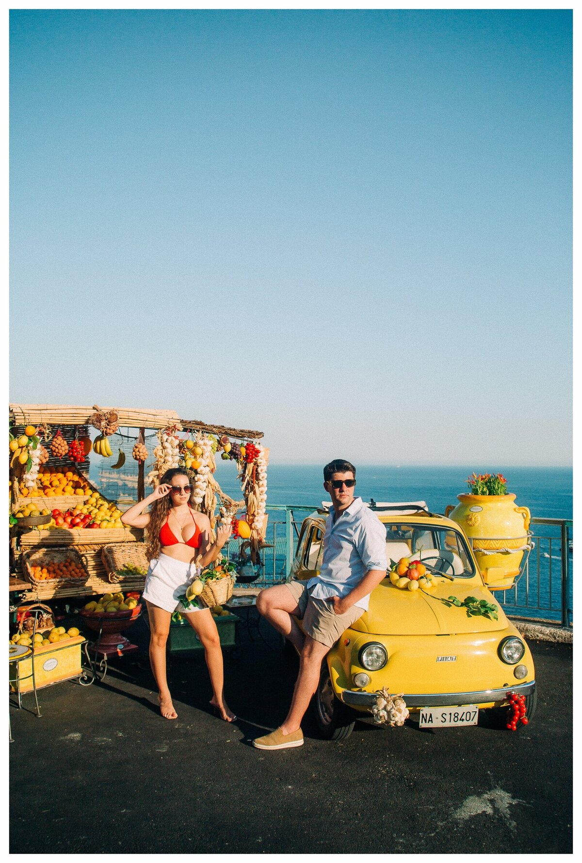 Positano-Amalfi-Coast-Vintage-Car-Vespa-Photographer-Couple_0144
